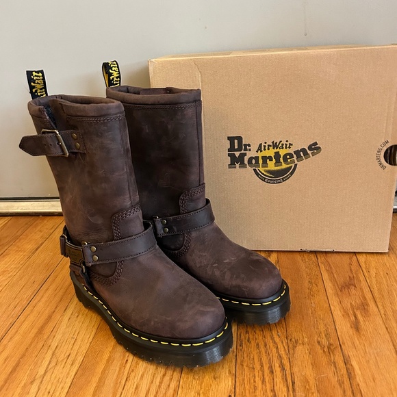 Anistone Hi Doc Marten Boots Size 6 BRAND NEW - Picture 1 of 6
